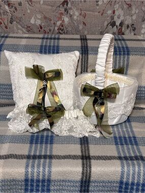Browning Garter & Flower Girl Basket & Pillow Set with Camouflage & Green Ribbon